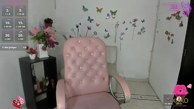 kitty girl   online show from 10-25-25, 07:36