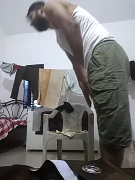 Snapshot of UAjit chatting on 09-09-25, 01:05 UAjit online show from 09-09-25, 01:05