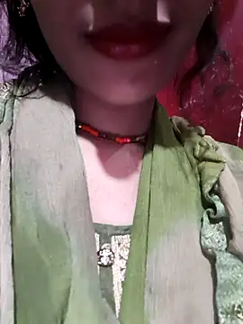 Eshwari Chopra online show from 11-13-25, 03:21