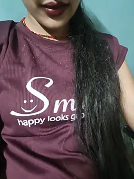 Snapshot of Eshwari_Chopra chatting on 05-17-26, 05:02 Eshwari Chopra online show from 05-17-26, 05:02