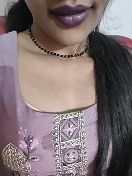 Eshwari Chopra online show from 06-20-26, 11:54