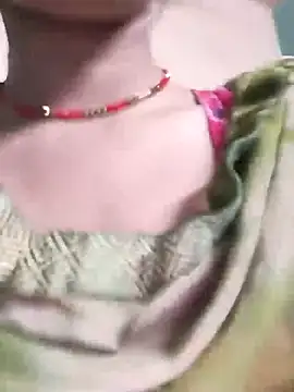 Eshwari Chopra online show from 10-22-25, 03:44