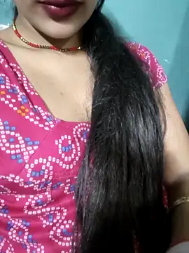 Snapshot of Eshwari_Chopra chatting on 05-08-26, 05:06 Eshwari Chopra online show from 05-08-26, 05:06