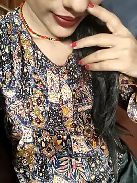 Eshwari Chopra online show from 10-22-25, 02:55