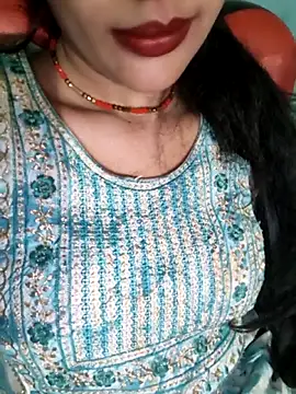 Eshwari Chopra online show from 10-25-25, 05:13