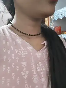Eshwari Chopra online show from 06-18-26, 11:43