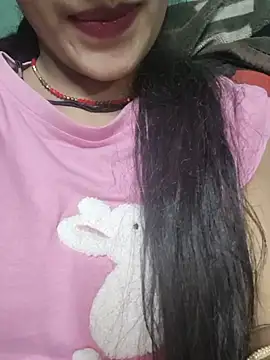Snapshot of Eshwari_Chopra chatting on 05-29-26, 04:24 Eshwari Chopra online show from 05-29-26, 04:24