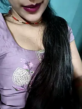 Snapshot of Eshwari_Chopra chatting on 05-04-26, 04:32 Eshwari Chopra online show from 05-04-26, 04:32