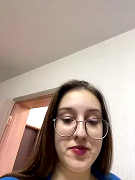 Vviikkssiikk online show from 10-19-25, 05:16