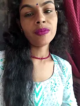 Snapshot of Eshna_Dabral chatting on 09-18-25, 02:14 Eshna Dabral online show from 09-18-25, 02:14
