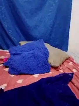 dulcewitch online show from 11-20-25, 07:47