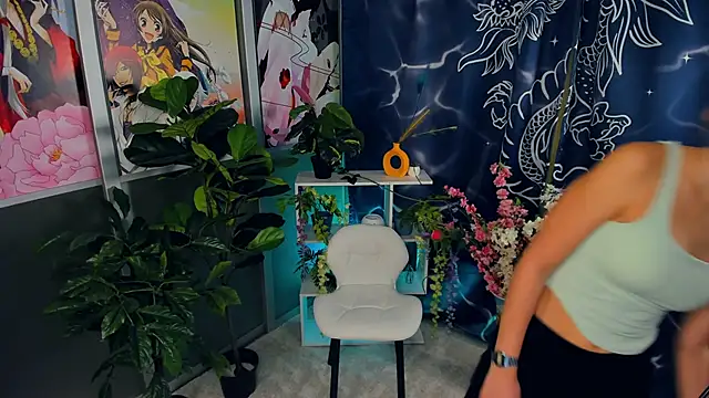 Snapshot of EdytBanns chatting on 03-21-25, 01:12 EdytBanns online show from 03-21-25, 01:12