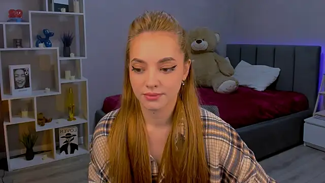 MelanieAlves online show from 11-20-25, 07:03