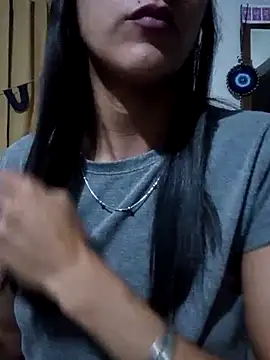 Snapshot of Camilitah chatting on 02-21-26, 12:45 Camilitah online show from 02-21-26, 12:45