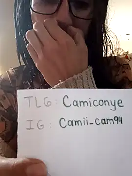 Snapshot of Camilitah chatting on 10-11-25, 12:17 Camilitah online show from 10-11-25, 12:17