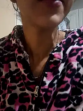 Snapshot of Camilitah chatting on 03-08-26, 02:31 Camilitah online show from 03-08-26, 02:31