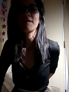 Snapshot of Camilitah chatting on 10-02-25, 02:48 Camilitah online show from 10-02-25, 02:48