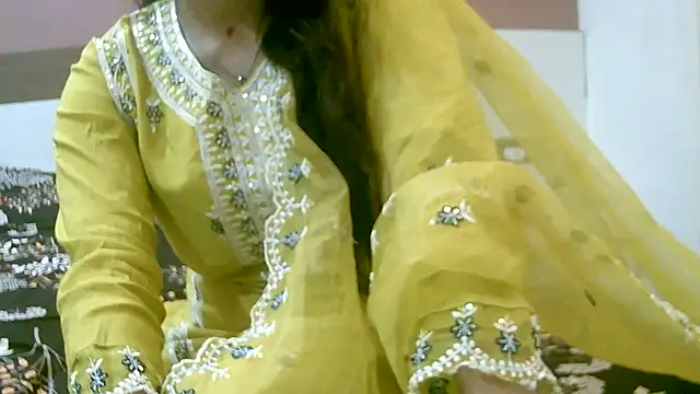 Snapshot of ragini_m_m_s chatting on 09-22-25, 03:01 ragini m m s online show from 09-22-25, 03:01