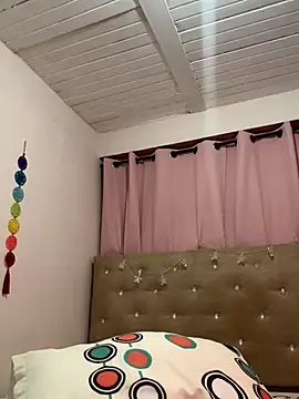 sofia8428 online show from 11-05-25, 12:47