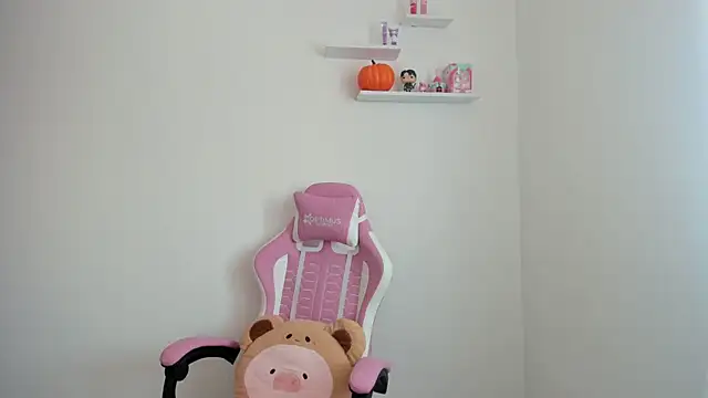 ImBunnyNova online show from 11-08-25, 01:36