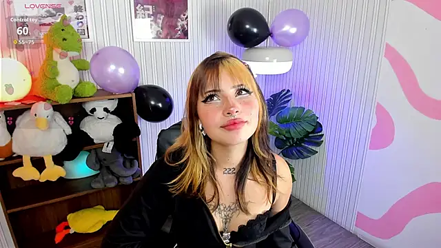 Snapshot of sukini_berry chatting on 10-02-25, 12:52 sukini berry online show from 10-02-25, 12:52