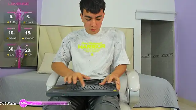 Hotboy21  online show from 01-13-26, 03:54