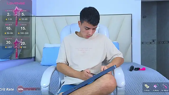 Hotboy21  online show from 11-21-25, 03:38