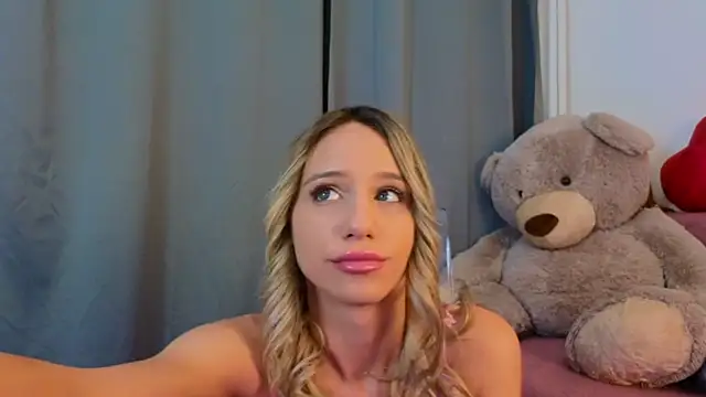 MellisaKim online show from 07-15-26, 09:22