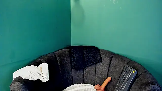 Elaine87  online show from 10-14-25, 08:15