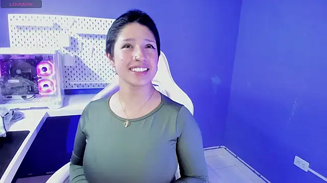 Elaine87  online show from 11-19-25, 09:48