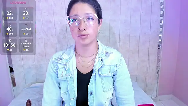 Elaine87  online show from 10-27-25, 09:05