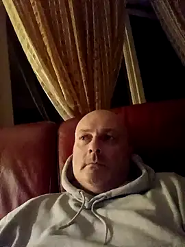 Alexis Bull online show from 01-14-26, 11:41