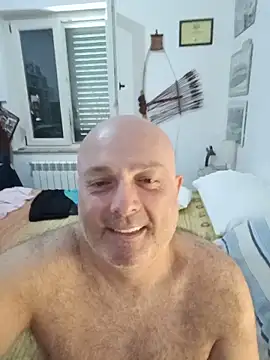 Alexis Bull online show from 05-26-26, 10:24