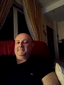 Alexis Bull online show from 04-19-26, 10:34