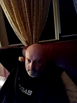 Alexis Bull online show from 03-11-26, 11:43