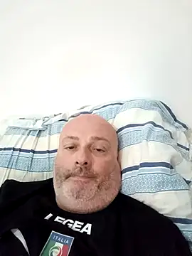 Alexis Bull online show from 05-05-26, 10:07