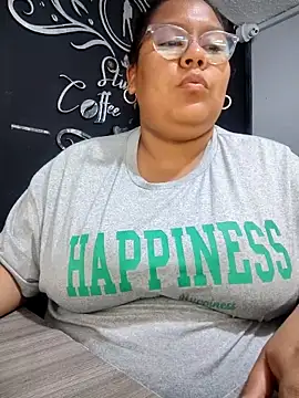 Snapshot of sheila_ro chatting on 03-15-26, 05:53 sheila ro online show from 03-15-26, 05:53