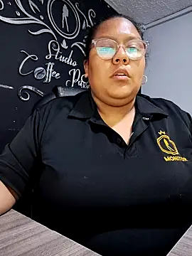 Snapshot of sheila_ro chatting on 02-12-26, 11:48 sheila ro online show from 02-12-26, 11:48