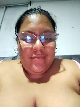 Snapshot of sheila_ro chatting on 01-16-26, 04:49 sheila ro online show from 01-16-26, 04:49