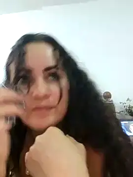 Saraslow online show from 11-22-25, 03:55