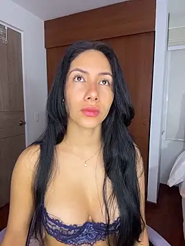 ArianaReynoldss online show from 03-31-26, 10:17