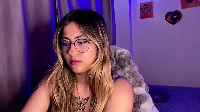 emma  bell  online show from 10-29-25, 09:03