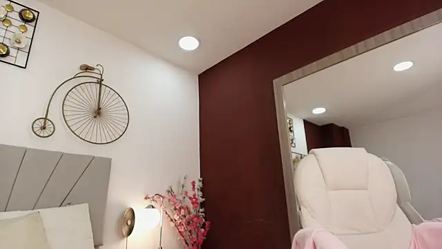 im eli1 online show from 02-25-26, 07:36