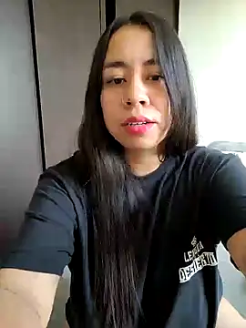 Snapshot of Yuli_Mars chatting on 09-09-25, 08:07 Yuli Mars online show from 09-09-25, 08:07