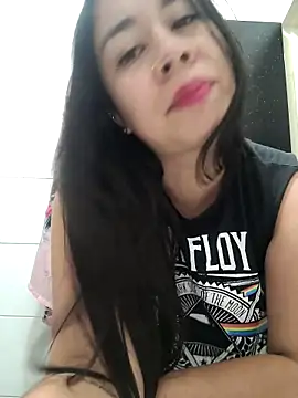 Snapshot of Yuli_Mars chatting on 10-02-25, 04:27 Yuli Mars online show from 10-02-25, 04:27