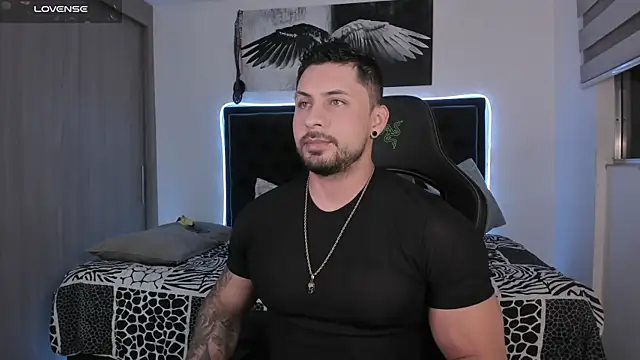 santi aesthetic online show from 06-04-26, 02:05