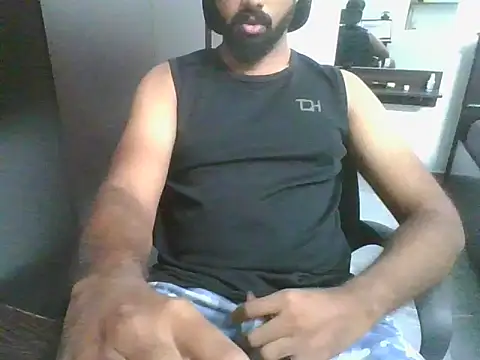 Snapshot of Periyakunji69 chatting on 10-06-25, 03:40 Periyakunji69 online show from 10-06-25, 03:40