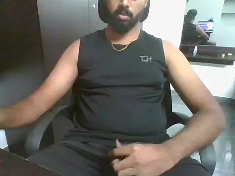 Snapshot of Periyakunji69 chatting on 10-20-25, 06:26 Periyakunji69 online show from 10-20-25, 06:26