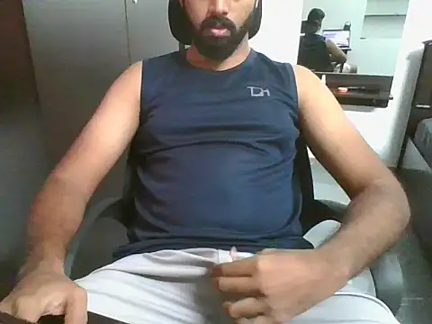 Periyakunji69 online show from 11-13-25, 04:05