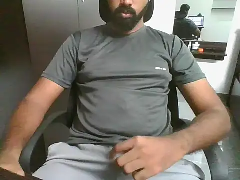 Periyakunji69 online show from 11-24-25, 04:34